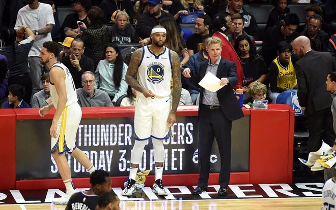 与此同时 与此同时