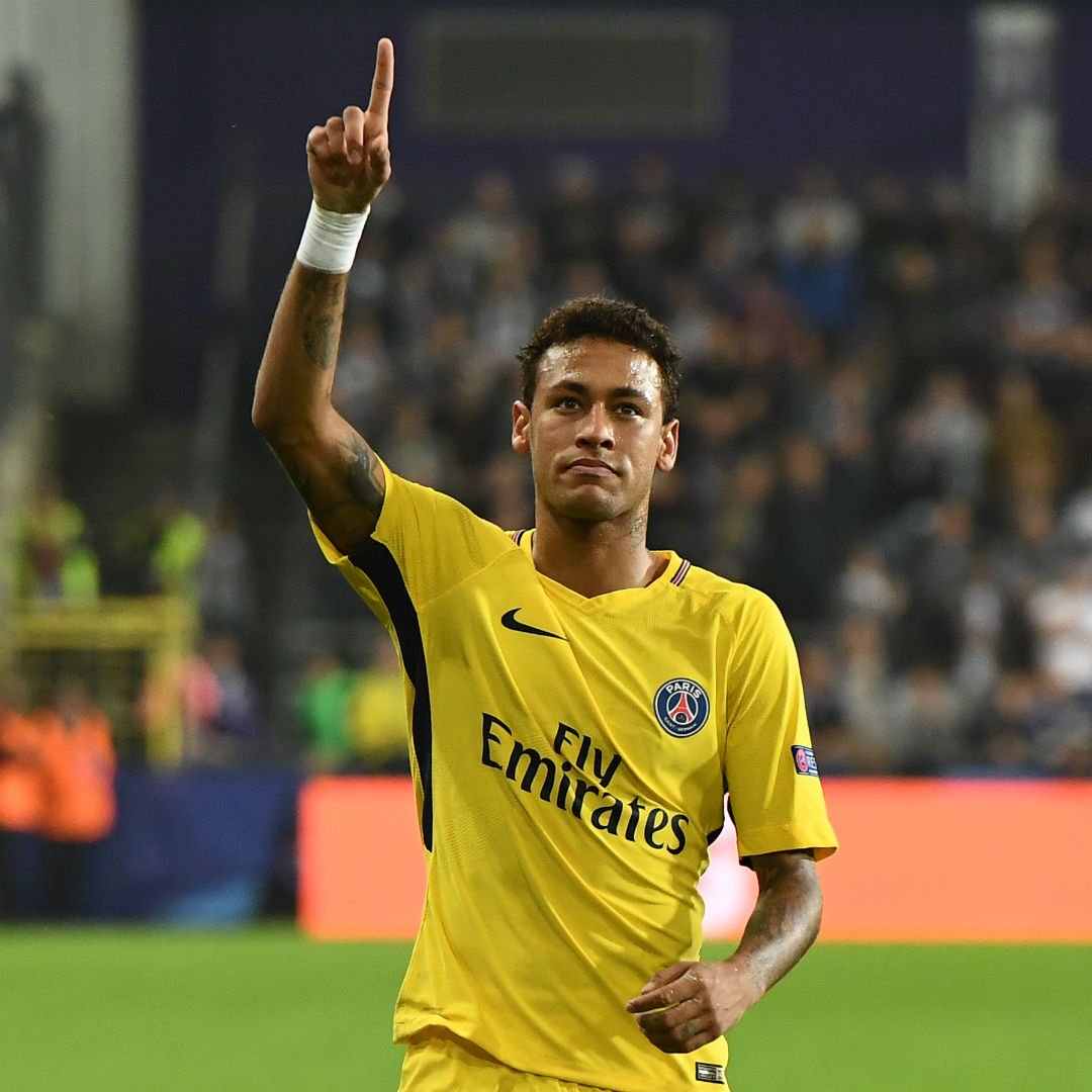 浪越来越受 浪越来越受